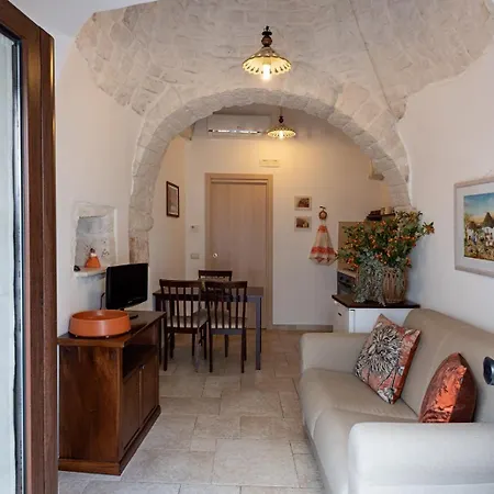 Pietra E Sogni Coppia * Alberobello