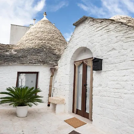 Pietra E Sogni Coppia Bed & Breakfast 3*